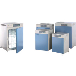 Water Jacketed Incubator : Water-Jacketed Incubator LWJI-B13